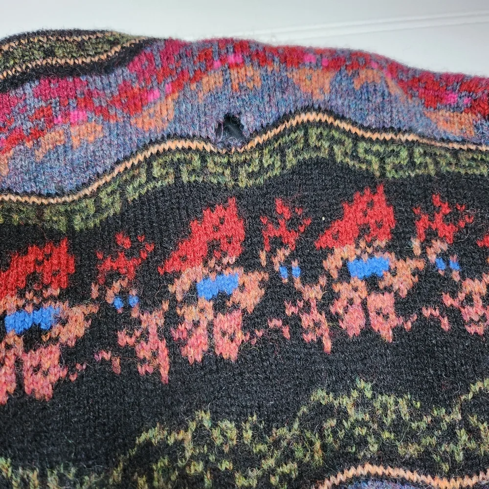 Icelandic Design | Vibrant Wool Button Up Sweater Coat AS-IS | Med/Large - Picture 10 of 12